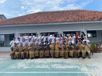 Keluarga Besar SMA Negeri 1 Tarumajaya